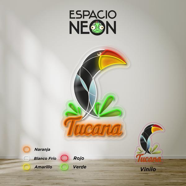 Neón LED Personalizado TUCANA 1 Letrero mural de neón en forma de tucán con la palabra "Tucana" debajo, mostrando opciones de color en naranja, blanco, rojo, amarillo y verde sobre fondo blanco.