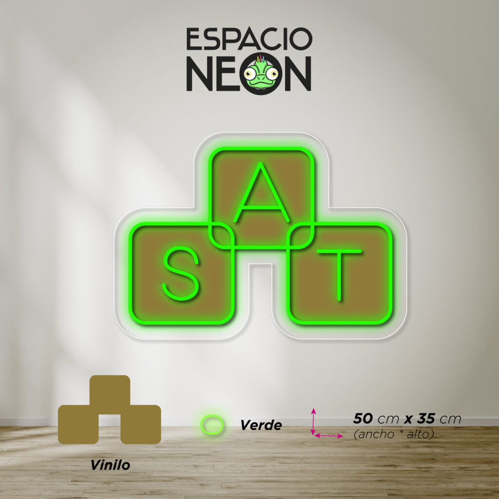 Tres cuadrados de vinilo marrón con contornos verde neón y las letras "S", "A" y "T" de Neón Personalizado SAT están dispuestos en una pared. Cada cuadrado mide 50 cm x 35 cm, y "Verde" indica el color verde neón.