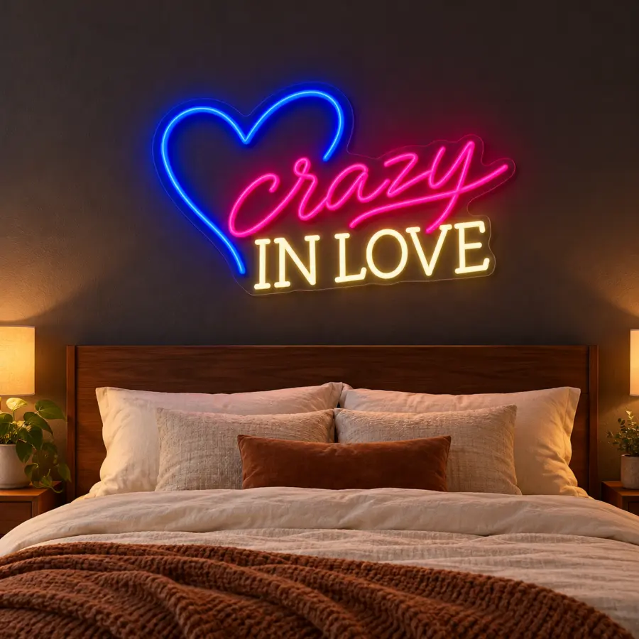Simulación de Crazy in Love en neón LED en un dormitorio